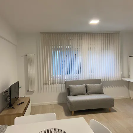 Estudio Centrico Y Acogedor. Vigo